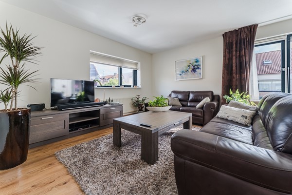 Medium property photo - Prinses Irenelaan 54, 2635 HR Den Hoorn